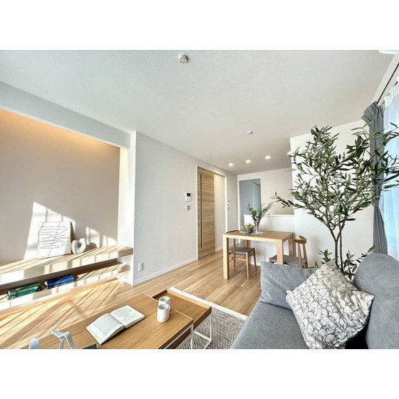 居室・リビング　※画像は家具設置イメージです。実際に家具は付きません。