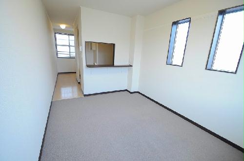 居室・リビング　2階※実際のお部屋と異なる場合がございます。