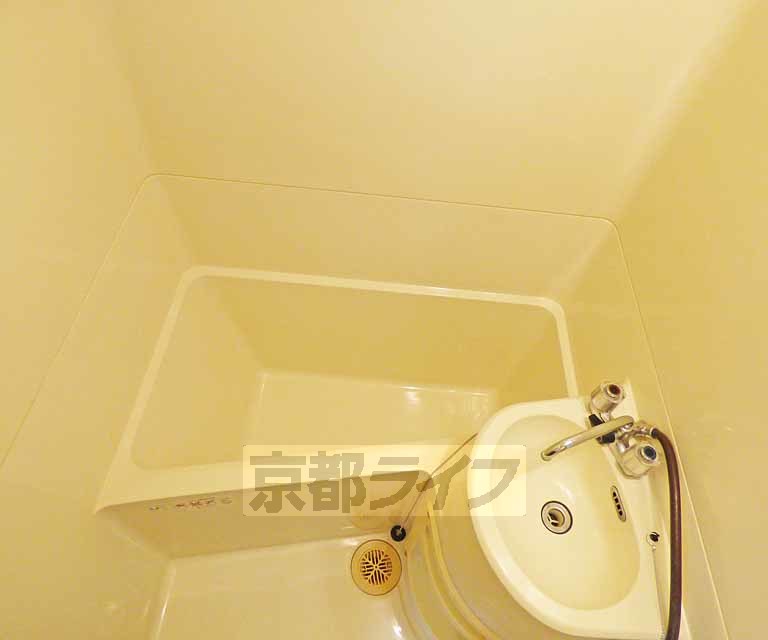 バス・シャワールーム　お風呂です。