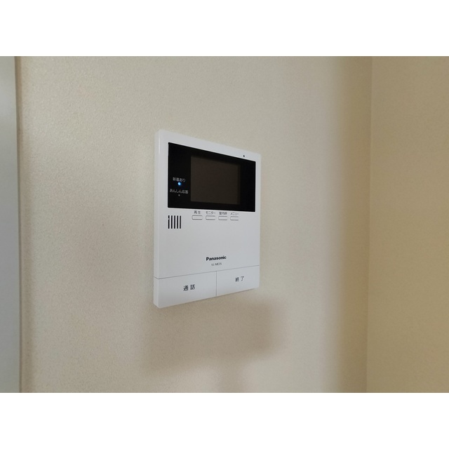 セキュリティ　モニター付きインターホン