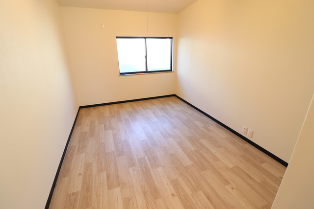 その他部屋・スペース　７帖　洋室