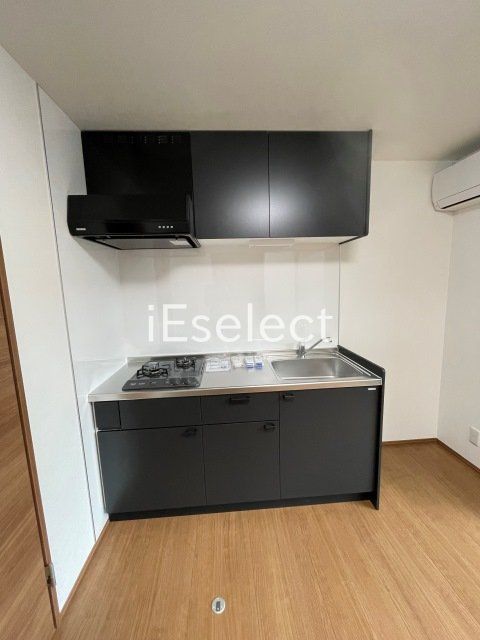 キッチン　2口コンロのシステムキッチン