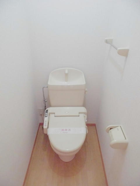 トイレ　洗浄便座付き（他号室参考写真）