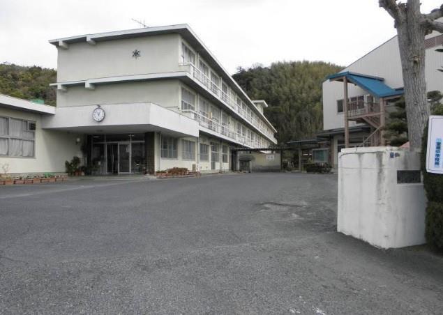 中学校　光市立室積中学校（中学校）まで1252m