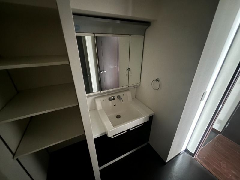 洗面設備　バス