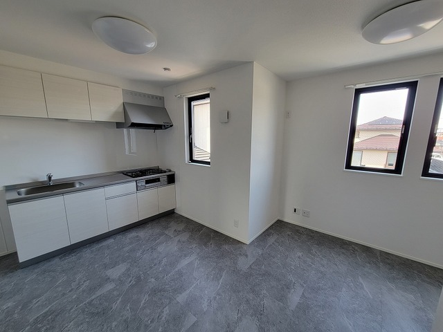 キッチン　写真は２０３号