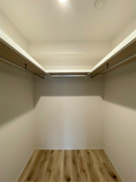収納　同間取り別室の写真です。