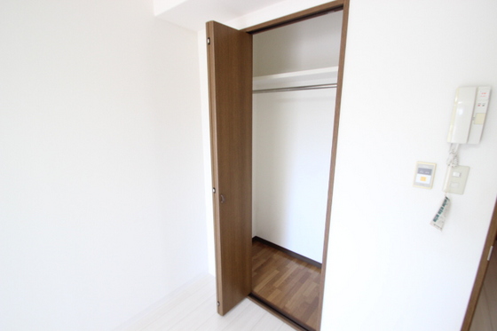 収納　※別部屋の写真です