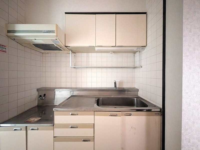 キッチン　他号室の参考写真となります
