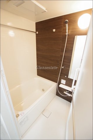 バス・シャワールーム　☆広々としたバスルーム☆