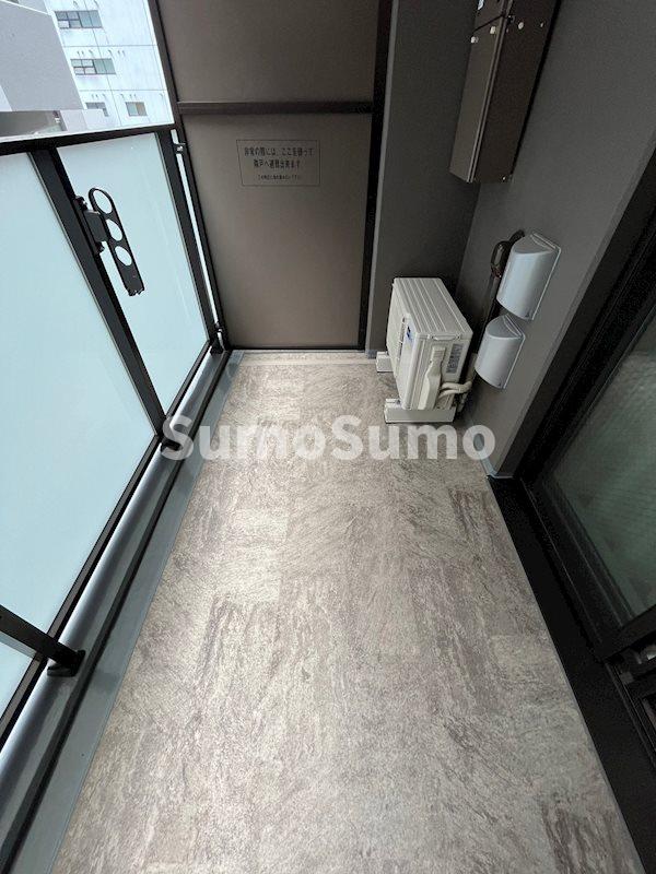 バルコニー　開放的で明るい空間を演出してくれるバルコニーです