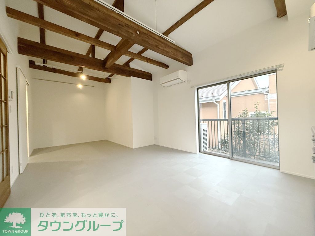 居室・リビング　タウンハウジング調布店まで♪