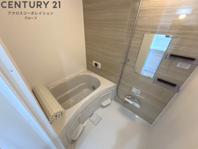 バス・シャワールーム　清潔感のある浴室です♪