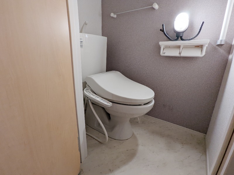 トイレ　図面と現状に相違がある場合には現状を優先
