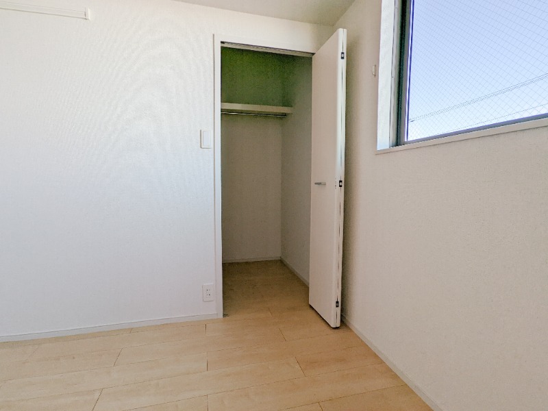 収納　図面と現状に相違がある場合には現状を優先