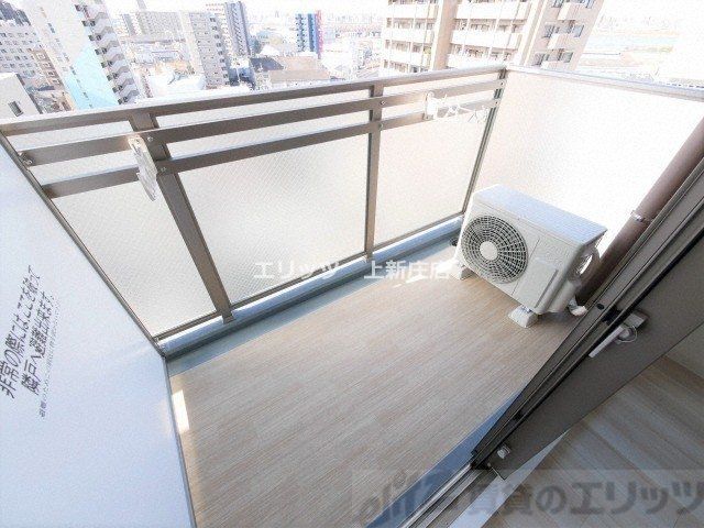 バルコニー　バルコニー