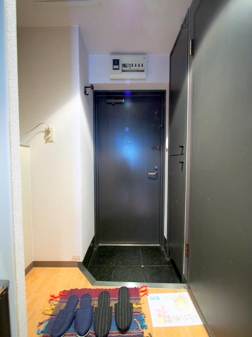 玄関　広々とした玄関です♪