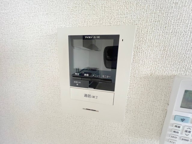 セキュリティ　TVモニターホンで来客が誰か確認してから開けて下さいね