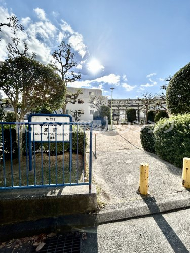 公園　こがねどり遊園（公園）まで1957m