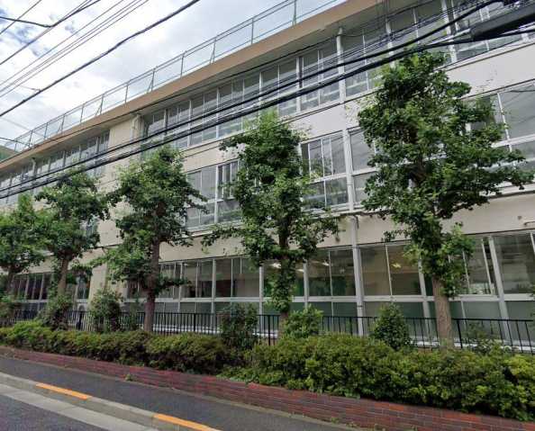 小学校　三鷹市立中原小学校（小学校）まで492m