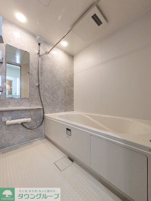 バス・シャワールーム　バス