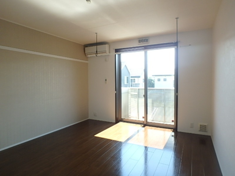 居室・リビング　図面と現状に相違がある場合には現状を優先．．．