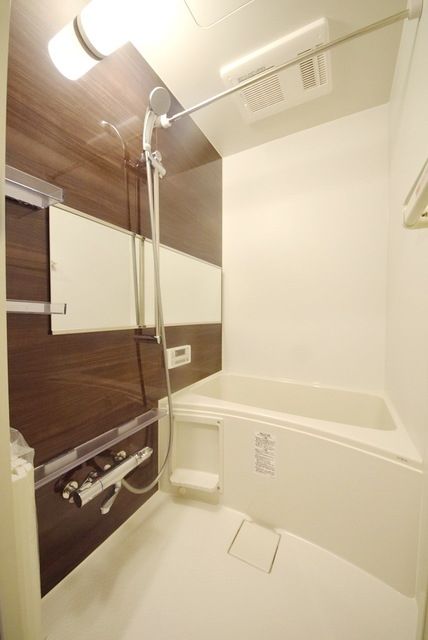 バス・シャワールーム　別号室イメージです