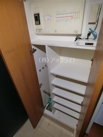 玄関　※他階参考写真