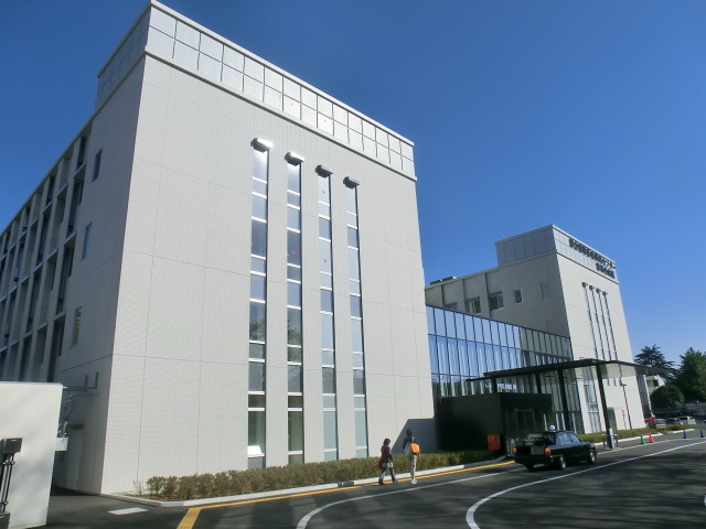 病院　国立国際医療研究センター国府台病院（病院）まで934m