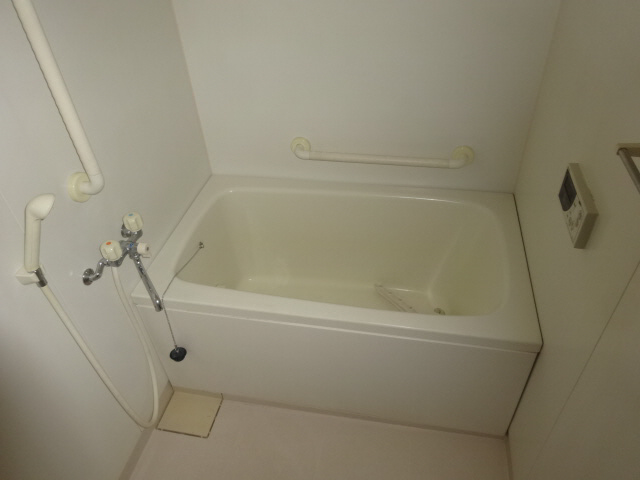 バス・シャワールーム　浴室