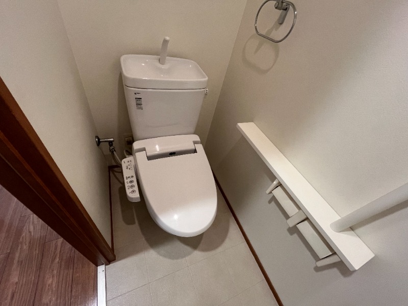 トイレ　別号室イメージ