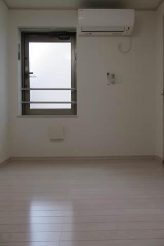 居室・リビング　?