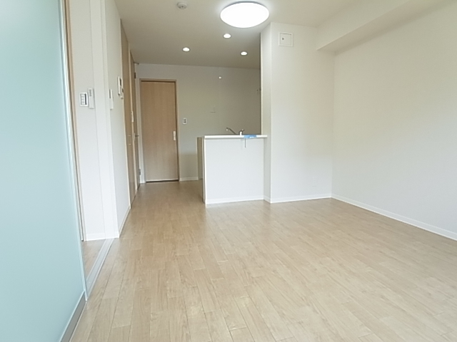 居室・リビング　カウンターキッチンのあるリビング