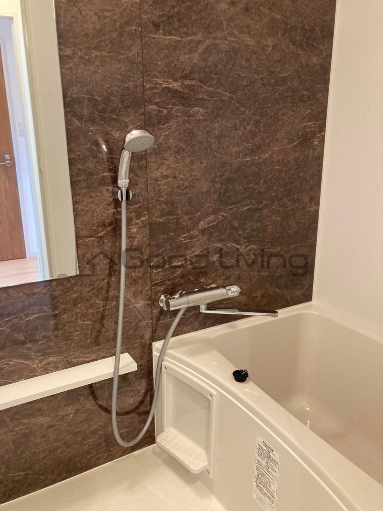 バス・シャワールーム　一日の疲れを癒しましょう