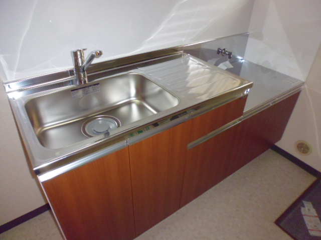 キッチン　違う部屋の写真です。