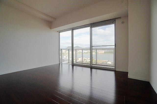 居室・リビング　別部屋の写真です