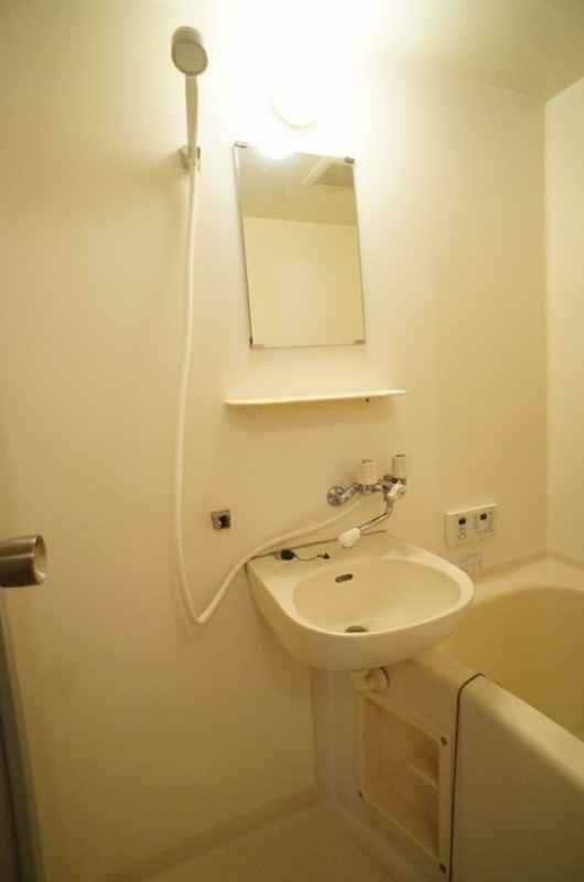 洗面設備　図面と現状に相違がある場合には現状を優先