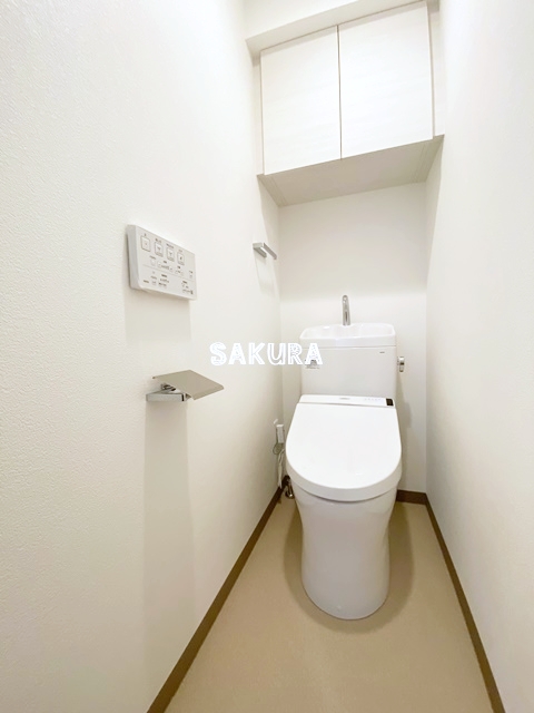 トイレ　嬉しい温水洗浄便座♪