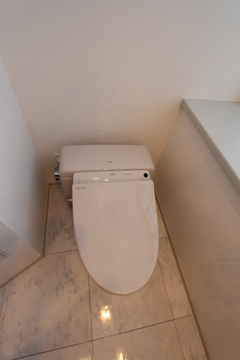 トイレ　※参考写真