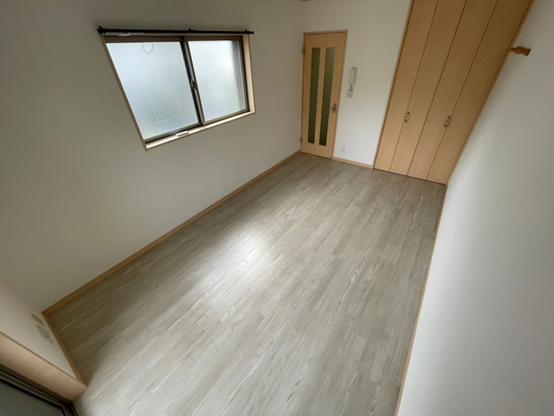 居室・リビング　別部屋参考になります。