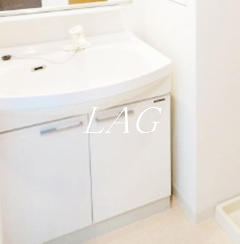 洗面設備　洗面台です。