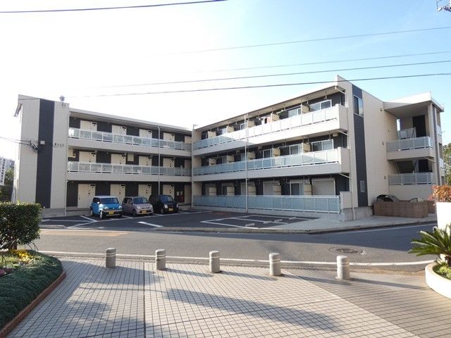 建物外観　２０１７年築、SECOMセキュリティー導入物件