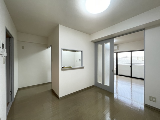 居室・リビング　※前回募集時の写真です