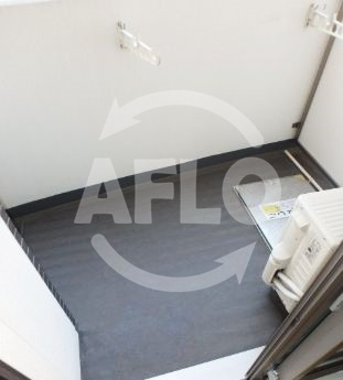 バルコニー　ラシュレエグゼ難波南　バルコニー