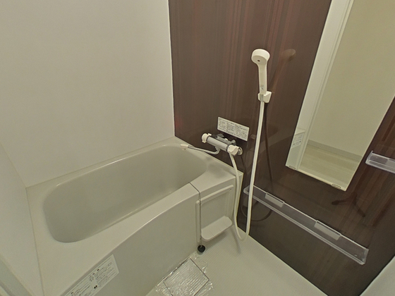 バス・シャワールーム　※別部屋の写真です