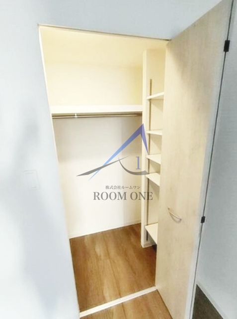 収納　ウォークインクローゼットです。