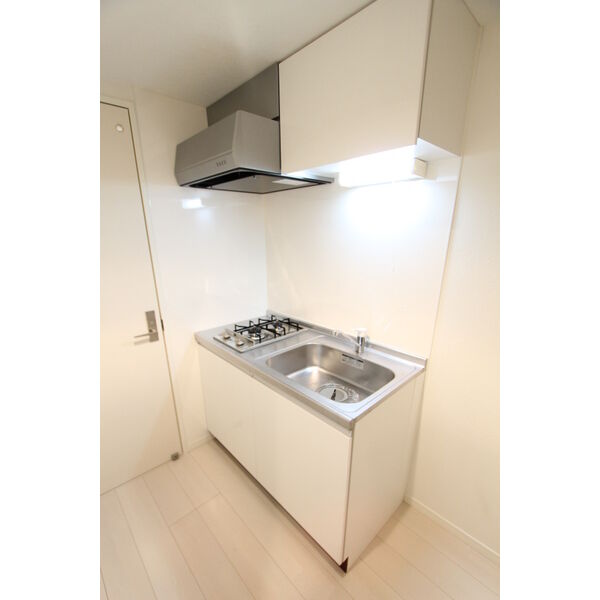 キッチン　同タイプのお部屋の写真です。