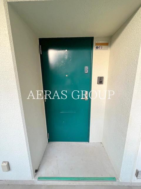 玄関　※同仕様タイプ