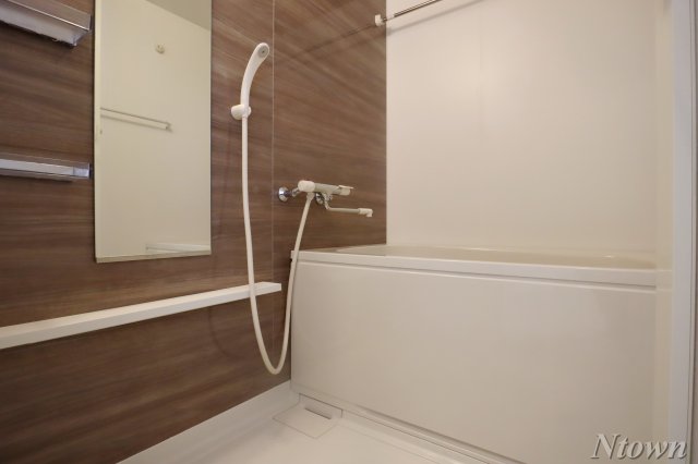 バス・シャワールーム　日々の疲れを癒すお風呂付です