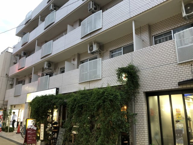 建物外観　外はこのようになっています